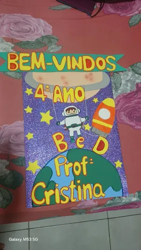 Vendo decoração de sala de aulaaah