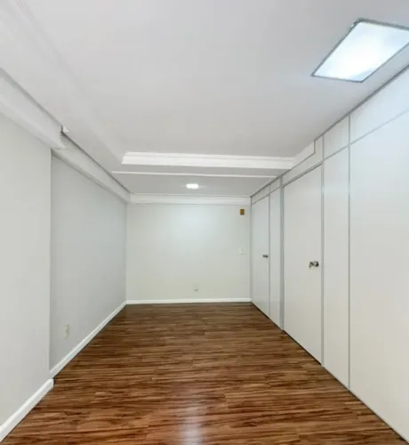 ALUGO SALA COMERCIAL NO ED TROPICAL CENTER NO BAIRRO SÃO BRÁS