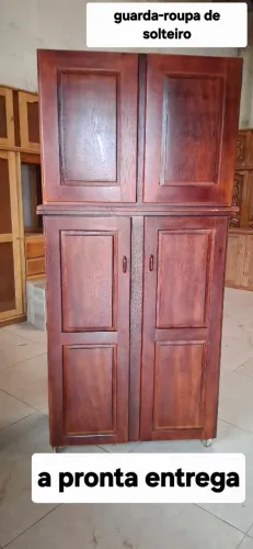 Guarda roupa de solteiro