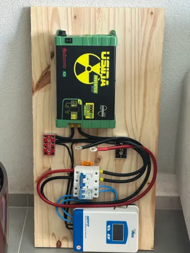 Sistema solar off grid com bateria de lítio 