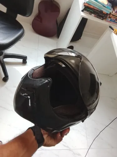 Capacete Peels