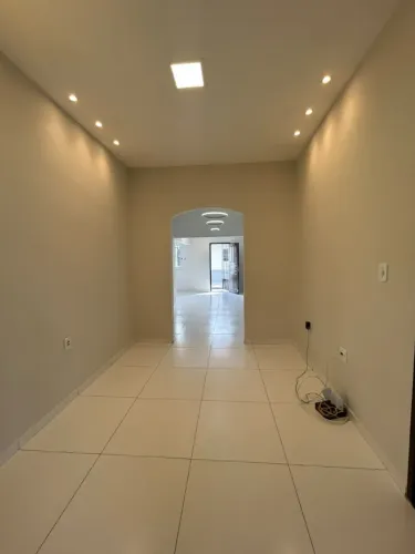 Passo Casa 03 Quartos com Suíte Reformada na Cidade Operária.