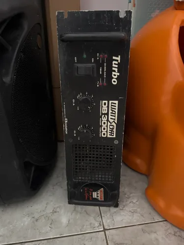 Amplificador ciclotron Wattsom DB 3000