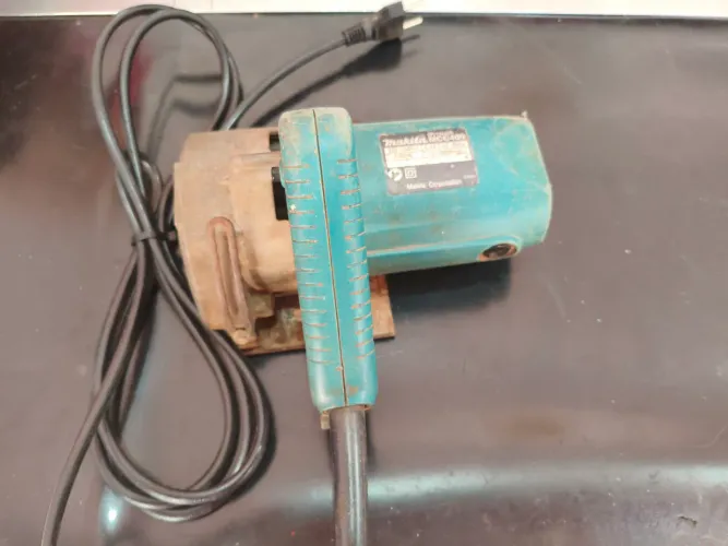 SERRA MÁRMORE MAKITA MCC400