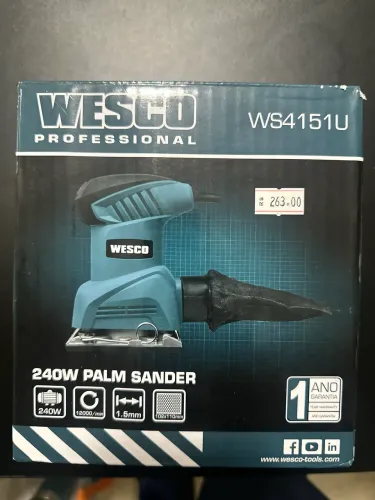 Lixadeira orbital Wesco na caixa