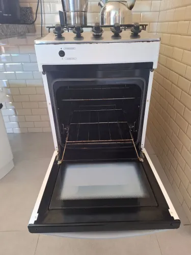 Fogão usado 4 bocas