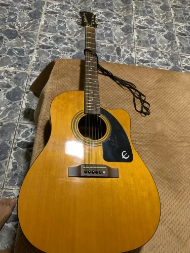 Violão elétrico EPIFHONE AJ100CE