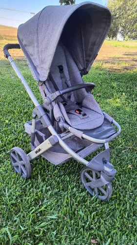 Carrinho de bebê ABC Design + bebê conforto