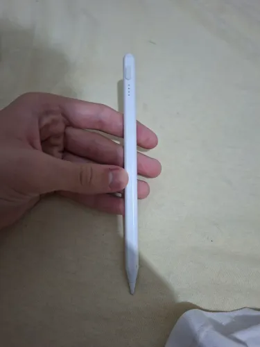 Caneta touchi, usado, mas em boas condições