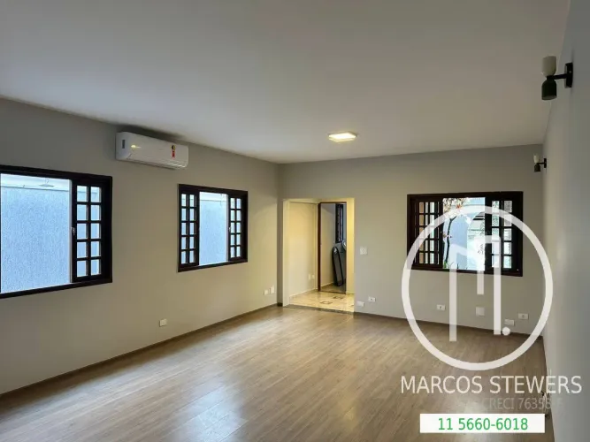 Casa Nova com 3 dormitórios no Brooklin
