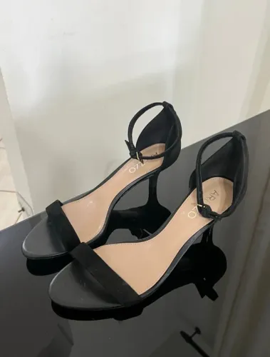 Sandalia Feminina Arezzo - Nova