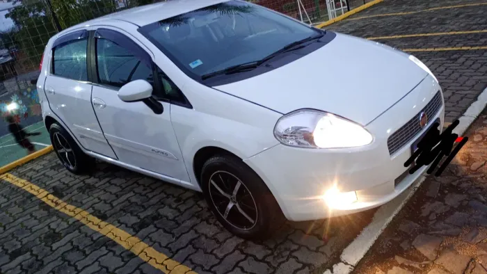 Fiat Punto ELX 1.4 Fire Flex 8V 5P 2010