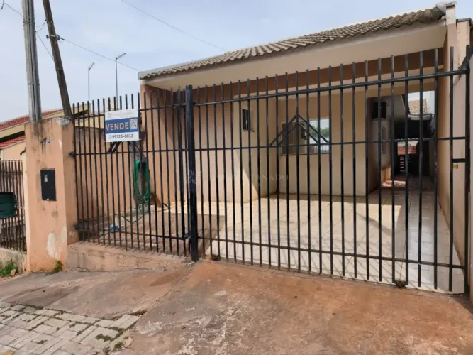 Casa/Sobrado Casa em Maringá