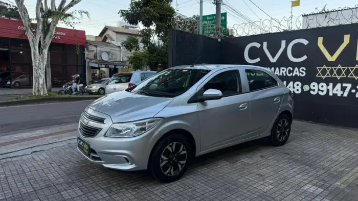 Chevrolet Onix Hatch LT 1.0 8V Flex Power Mec. 4P 2016