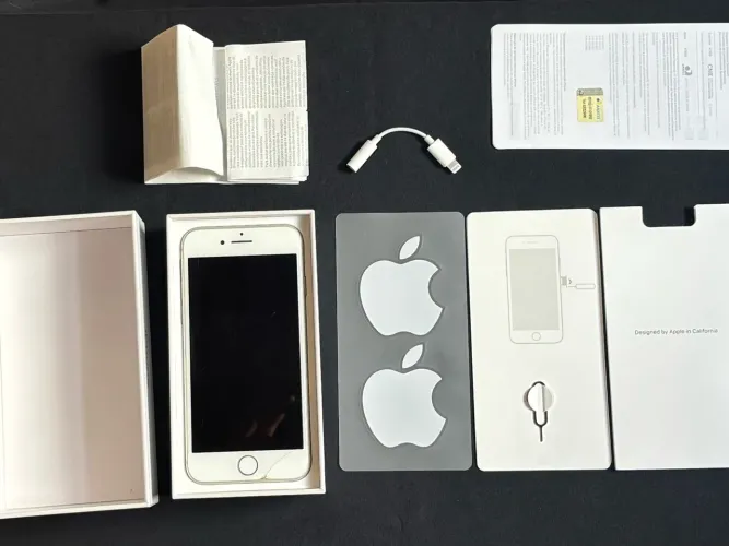 iPhone 8 64GB Silver + Caixa Original | Tudo Funcionando