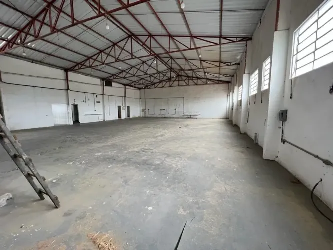 GALPÃO À VENDA OU LOCAÇÃO EM CAJAMAR/SP EXCELENTE INFRAESTRUTURA INDUSTRIAL E LOGÍSTICA!