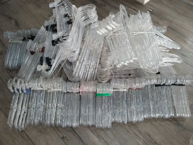 Lote 1000 Cabides acrílico