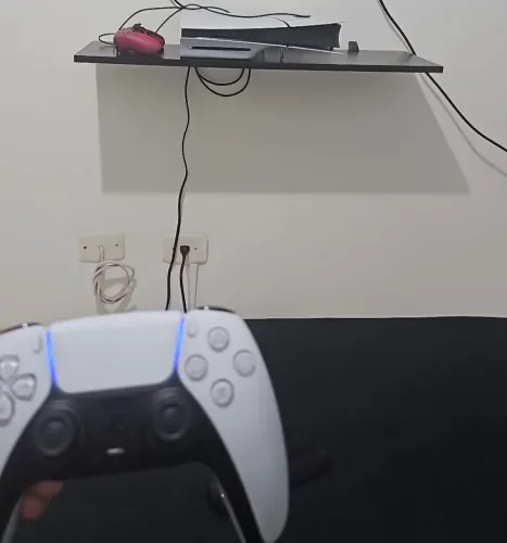 PS5 Digital 1TB + 2 Controles - Completo e funcionando perfeitamente