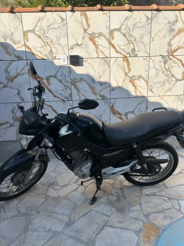 Moto CG start 2023