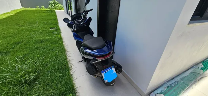 PCX DLX 150 2021 9880 mkm