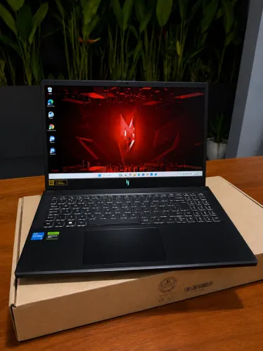 Notebook Gamer Acer Nitro V15 i5 13ª Geração RTX 3050 6GB SSD 512GB