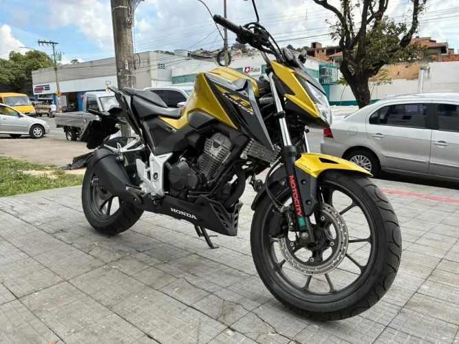 CB 300 /CB300F ABS DOURADA 2023/2023