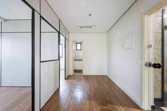 Sala comercial na Rua Traipu, 114 - sala 81  45 m²