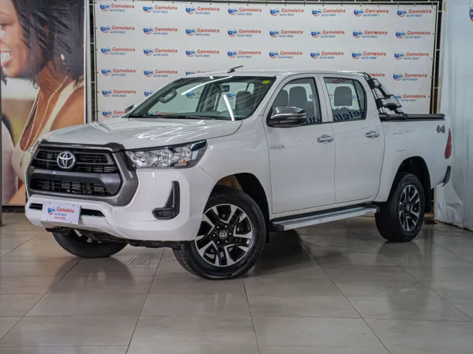 Toyota Hilux CD 4X4 2.8 Diesel Mec. 2024