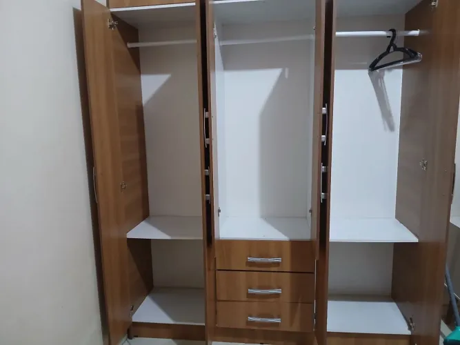GUARDA ROUPA CASAL SEM USO