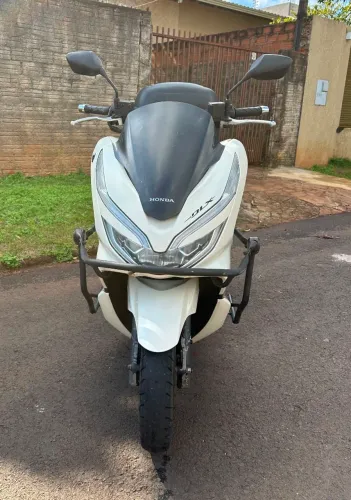 V/T PCX DLX (ABS) 2019