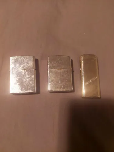 3 isqueiros antigos 