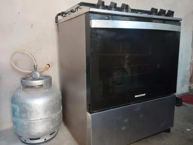 Fogão Brastemp 5 bocas inox em perfeito estado