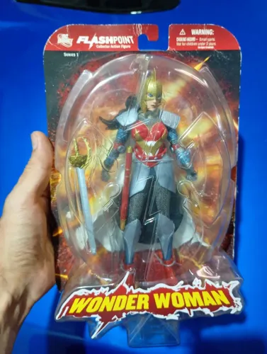 Mulher maravilha dc direct Wonder woman flashpoint liga da justiça flash point mulher.