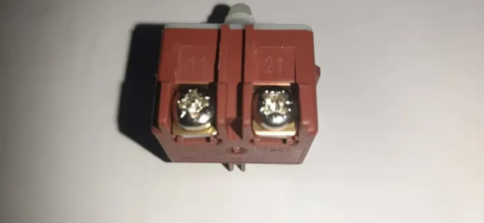 Interruptor para Esmerilhadeira Makita M9510 / M9510B - Peça de Reposição