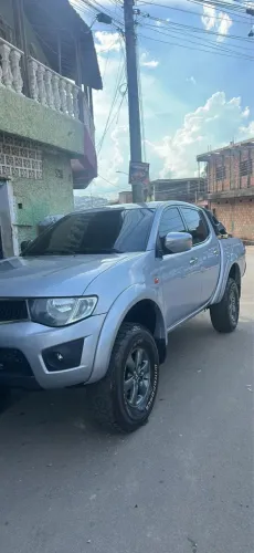 Mitsubishi L200 Triton HPE 3.5 CD V6 24V Flex Aut. 2012