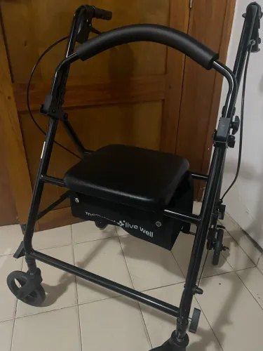 ANDADOR DOBRÁVEL REGULÁVEL NOVO