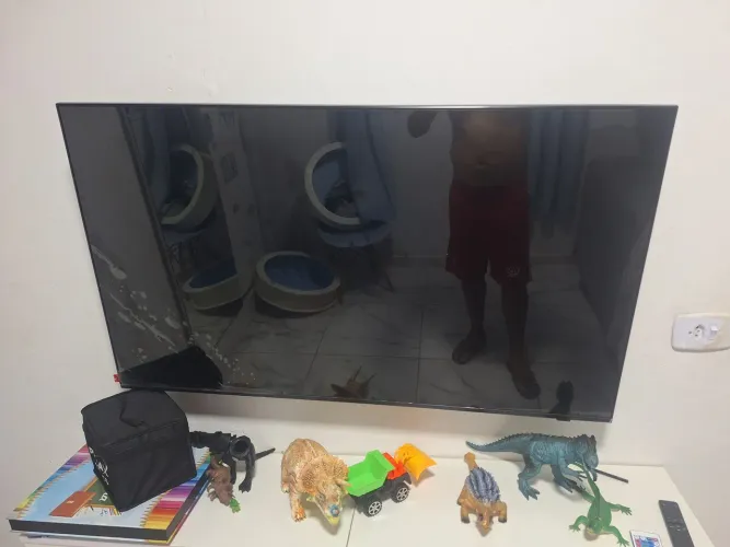 Smart TV UN50DU7700 tela trincada