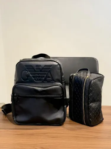 Kit Executivo Masculino Premium - Mochila + Necessaire Preta Estilo Luxo