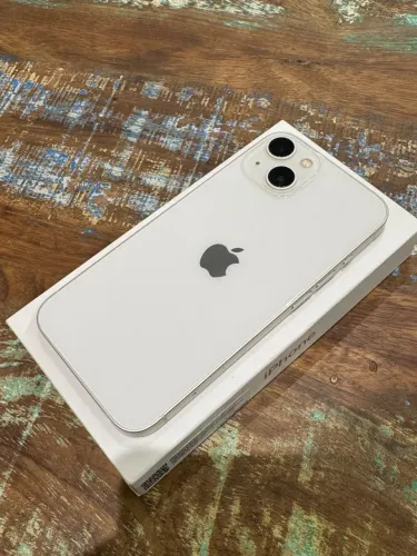 iPhone 13 | 128GB Branco - Bateria 82% - Caixa e Cabo