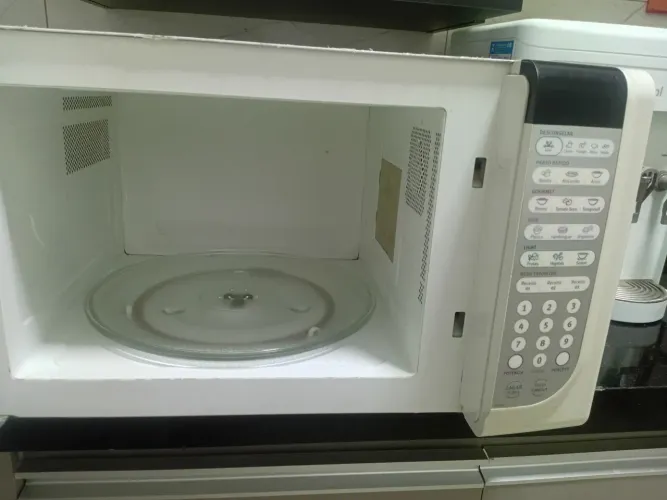 Microondas Eletrolux 127v - 31litros