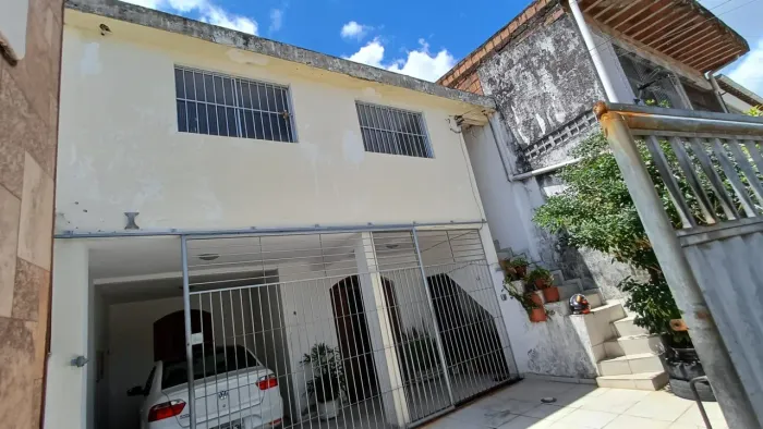 Casa com 5 dormitórios à venda por R$ 200.000 - Funcionários II - João Pessoa/PB
