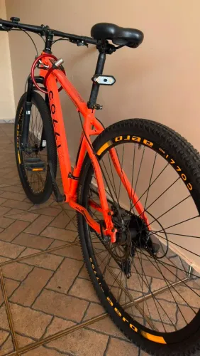 Mountain Bike Em perfeito estado