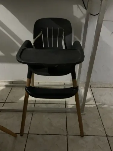 Vendo cadeira de alimentação poke burigotto