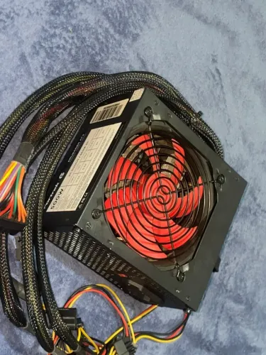 Fonte Gamer ATX Fortrek Crusader 500W