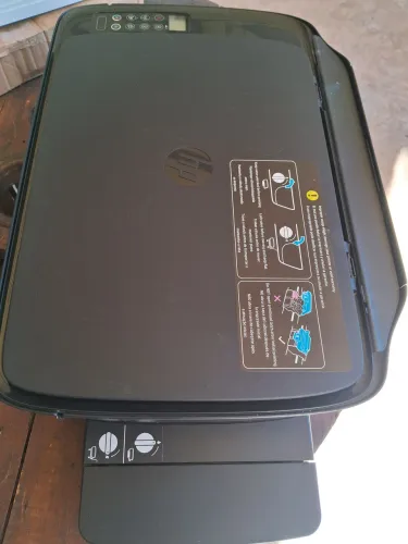 Impressora HP DeskJet GT 5822 para retirada de peças