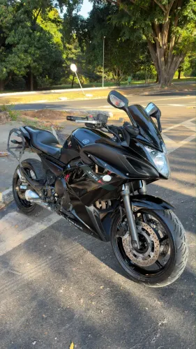 Xj6 F ano 2010