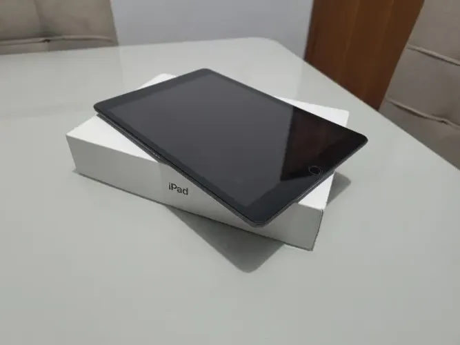 V/T iPad 7ª Geração