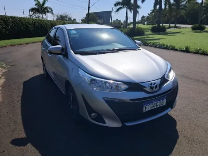 Toyota Yaris XL Live Sedan 1.5 Flex 16V 4P AUT 2021