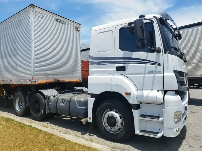 Mercedes Benz 2544 (mula)oo