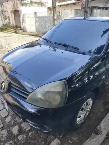 Renault Clio Hi-flex 1.0 16V 5P 2011